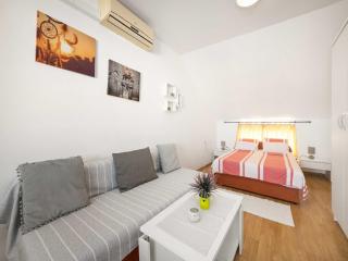 Studio apartment in Vodice town centre - Vodice - 6