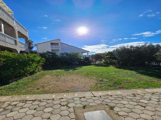 Cozy seafront apartment in Tribunj - Tribunj - 3