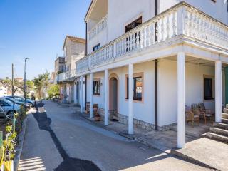 Cozy apartment with garden in Zaton - Zaton - 0