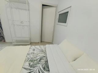 Alexa Host - Madrid - 7