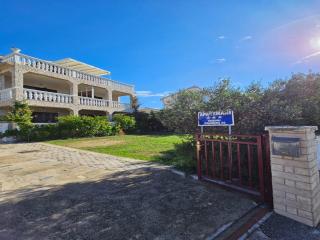Apartment, 200 metres from Bristak Beach - Tribunj - 1