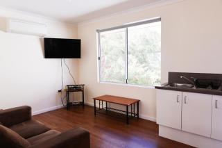 Narembeen Caravan Park - Narembeen - 6