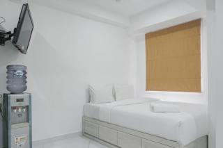 Comfort Studio at Menteng Square Apartment By Travelio - 8