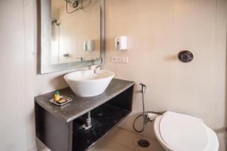 Hotel In Saket - New Delhi - 9