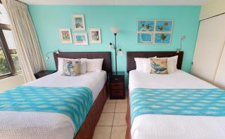 Stylish Waikiki Banyan Condo with Mountain Views, Comfort & Free Parking (10807) - Honolulu - 8