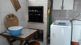Sobrado aconchegante e acolhedor, com hidro spa - Guaratuba - 1