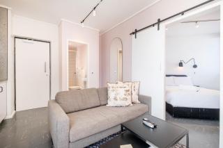 Flamingo 809 - Top Floor Sea Point Unit With Balcony Ocean Views - Cape Town - 3