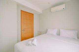 Fancy and Nice 2BR at Cinere Bellevue Apartment By Travelio - Karangtengah - 2