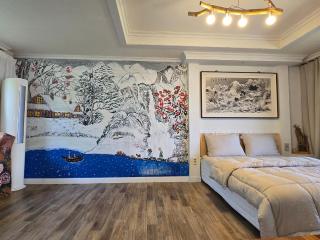 Artist and Flower Pension - Namhae - 9