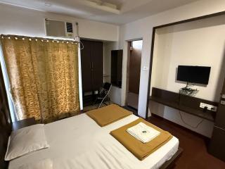 Hotel City Crown, Kolhapur - Kolhapur - 4