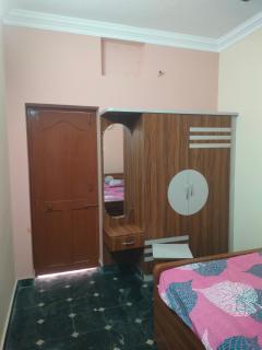 Sri Lakshmi perumal thirumana Mahal and rooms - Kanchipuram - 8