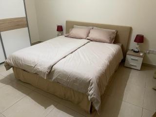 Spinola Bay Apt - Beatiful 3-Double Bed apt near beach in Prime Location - St. Julianʼs - 8