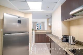 LUX The Dubai Marina View Suite 2 - 1