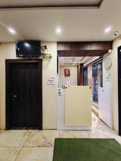 Hotel Jainam Palace - Ujjain - 3