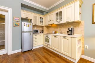 1BR Apartment in the Center with Free Parking and Designated Workspace - Plovdiv - 9