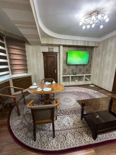 Panoramic City View Apartment near Alay Bazaar - 7