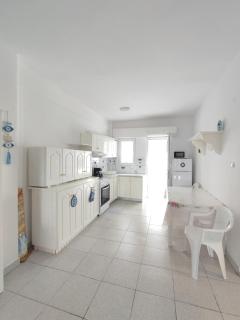 Lidia Apartments Nea Peramos 1 - 3