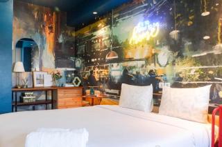 Exquisite 1BR Apartment at Puri Mas By Travelio - Surabaya - 4