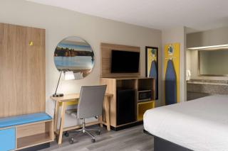 Days Inn by Wyndham Weldon Roanoke Rapids - Weldon - 1