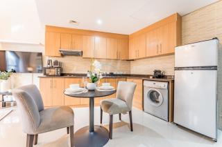 Studio with Balcony & View, Walk to Miracle Garden, Short Drive to MOE, Lincoln Park B, Arjan By Deluxe Holiday Homes - 7