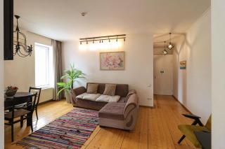 2 Bedroom Apartment behind Opera House - Tbilisi City - 6