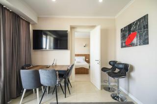 Charming 1BR Apartn In Orbi Beach-By Wehost - Batoemi - 4