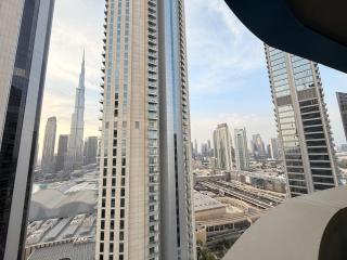 Burj Khalifa View , connected to Dubai Mall - 6