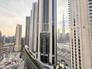 Burj Khalifa View , connected to Dubai Mall - 2