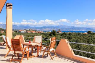 GrandVillle Cottage Escape with Breathtaking Views - Galatákion - 0