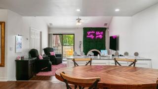 Girls Trip With Pool ,Hot Tub, Games, Tennis Court - Palm Springs - 6