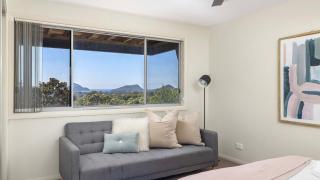 Hamptons By The Bay - Nelson Bay - 2