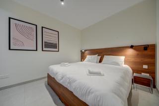 Juliet Residence, Penthouse , Your Home Away from Home in Gzira by SF HOMES - Il-Gżira - 2