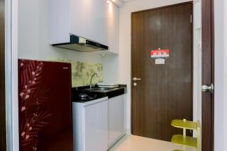 Restful and Comfortable Studio Transpark Bintaro Apartment By Travelio - Tangerang - 2