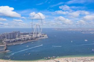 Luxury 2BR in JBR, Full Sea and Dubai Eye view - 9