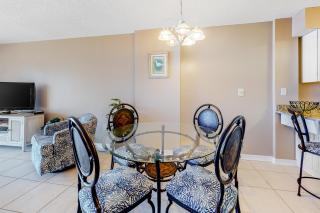 Plantation Palms #6603 - 5