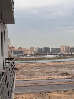 شقة مودرين بجاكوزي واطلالة على البحر - Al Khobar - 6