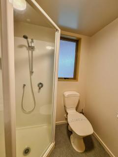 Bealey Avenue Motel - 2