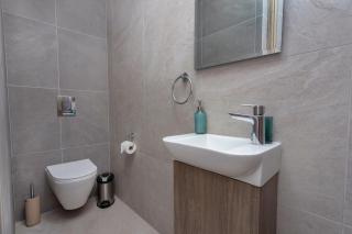 City Hall Suites - Limassol - 3