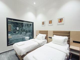 Hotel The Octave - Surate - 8