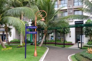 Sora by TwoSpaces 2BR at Skyhouse Apartment - Samporo - 6