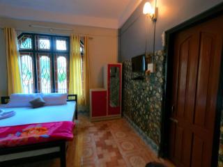 Kareng Party Camp & Homestay - 1