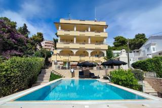 Villa Penava, private beach, pool and 7min to Trogir - 0