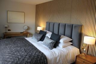 The Rose And Crown - 3