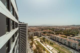 High-rise apartment with views - Málaga - 3