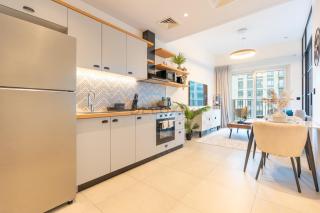 Community Views 1BR with Balcony, Walking Distance to the Park, Socio Tower 1, Dubai Hills Estate by Deluxe Holiday Homes - Sabkhah - 9