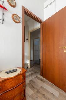 Modern Apartment Near Rogoredo - Milan - 7