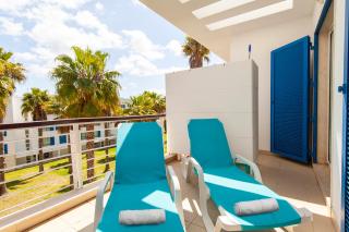 B06 - Top-Floor Marina 2 bed Apartment - Lagos - 1