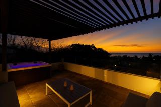 Deluxe Villa Luz Do Mar, rooftop Jacuzzi, vista mar - 6