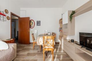 Modern Apartment Near Rogoredo - Milan - 3