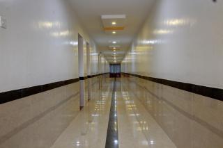 Hotel O K S Residency - Vādippatti - 7